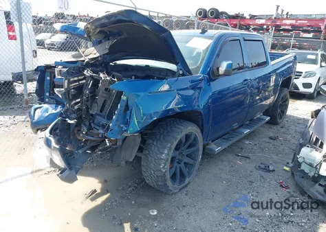 2018 Chevrolet Silverado 1500 2Lt from USA, damaged, VIN 3GCUKREC5JG512448